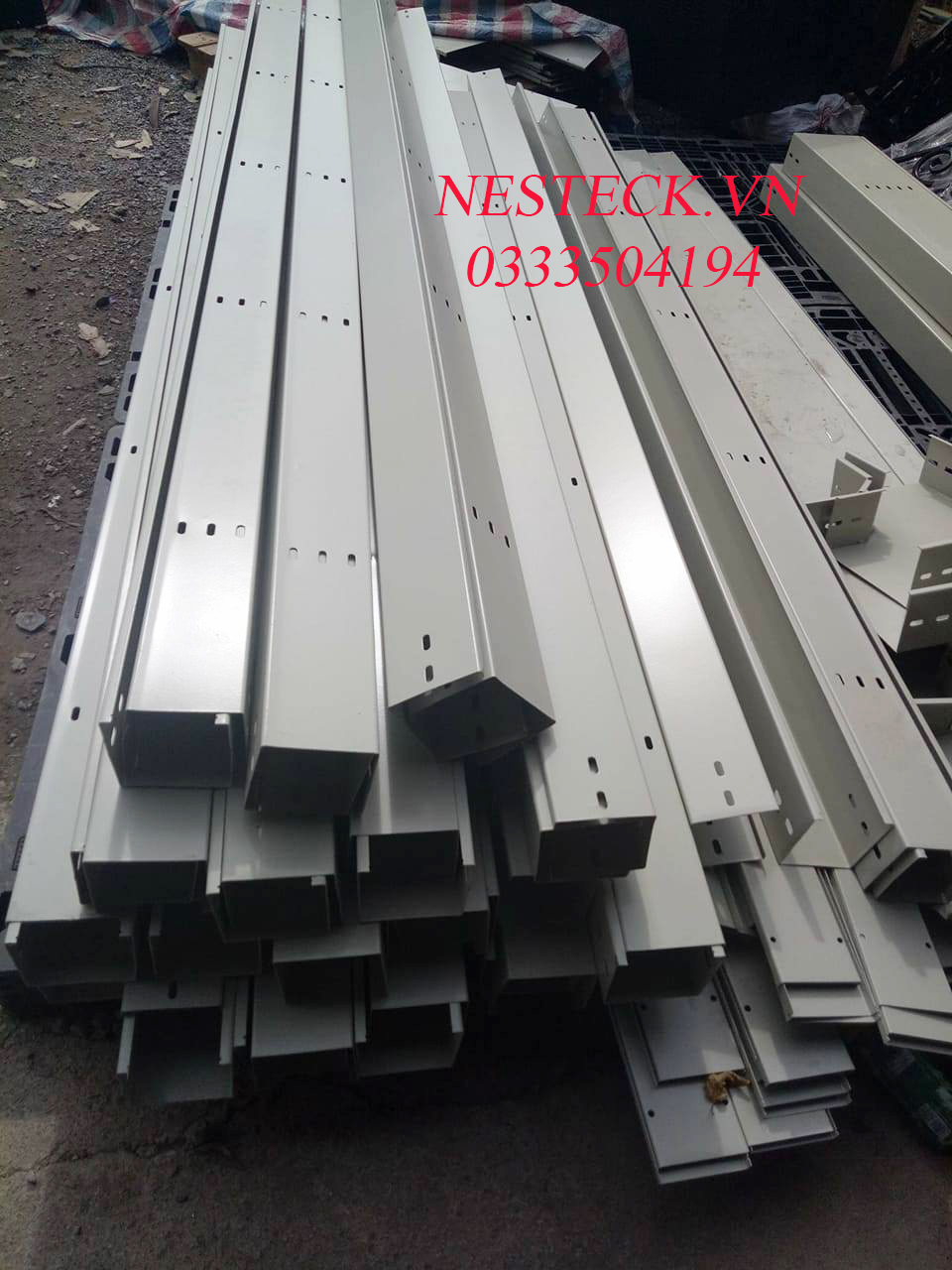 Máng cáp điện 100×100 sơn tĩnh điện chất lượng b