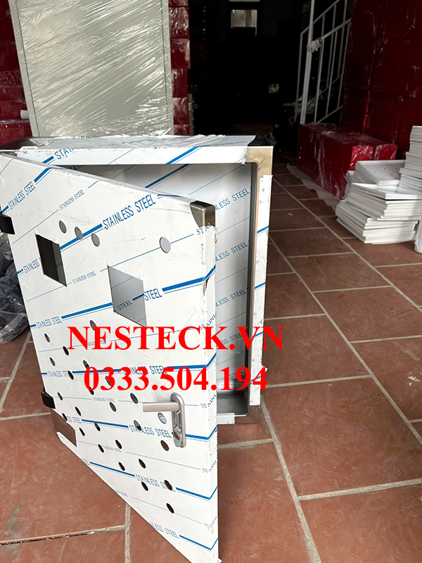Tủ điện inox 304 kích thước 600x500x200x1mm giá rẻ tại hà nội