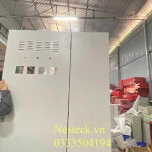Tủ điện trong nhà sơn tĩnh điện kích thước 1600x600x350x1,2mm 8