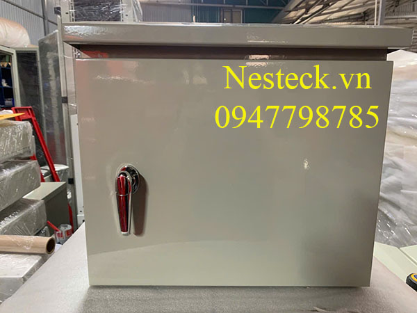 Hộp-tủ-điện-ngoài-trời-panel-300x400x150mm-giá-ưu-đãi