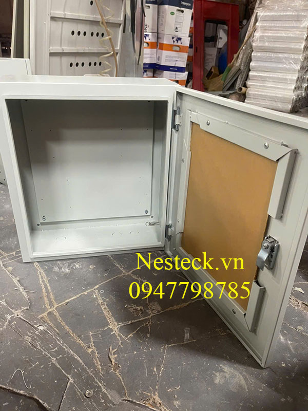 vo-tu-dien-1-lop-trong-nha-600x600x250mm-tai-ha-noi