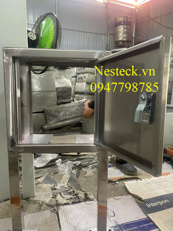 hop-inox-304-gia-tot-tai-xuong-ha-noi-quang-ninh