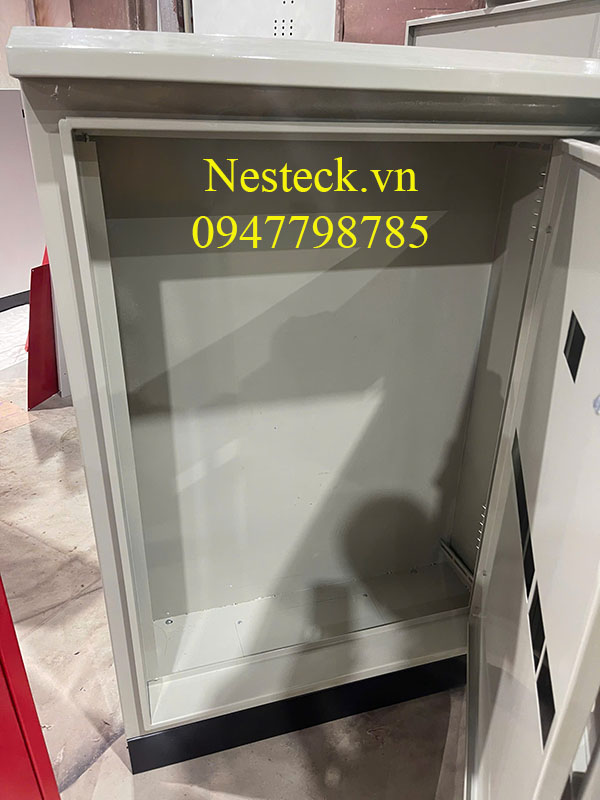 vo-tu-dien-2-lop-canh-ngoai-troi-800x600x250x1-2mm