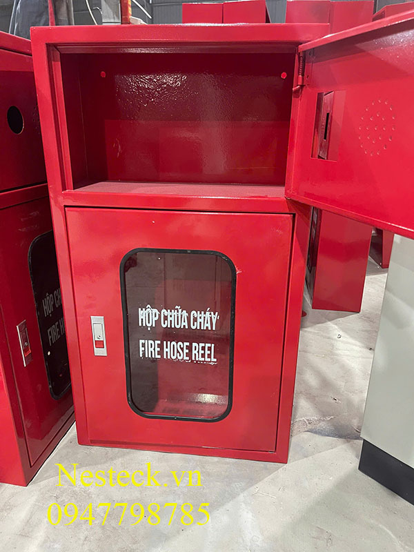 vo-tu-pccc-trong-nha-mau-do-1200x500x180